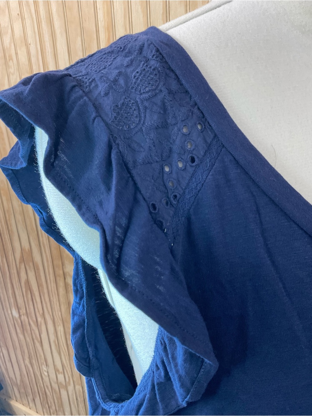 crown & ivy Navy Ruffle Cap Sleeve Tank Top - Picture 3 of 5